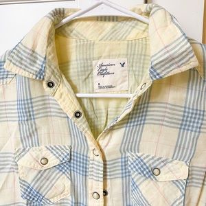 American Eagle Button Down